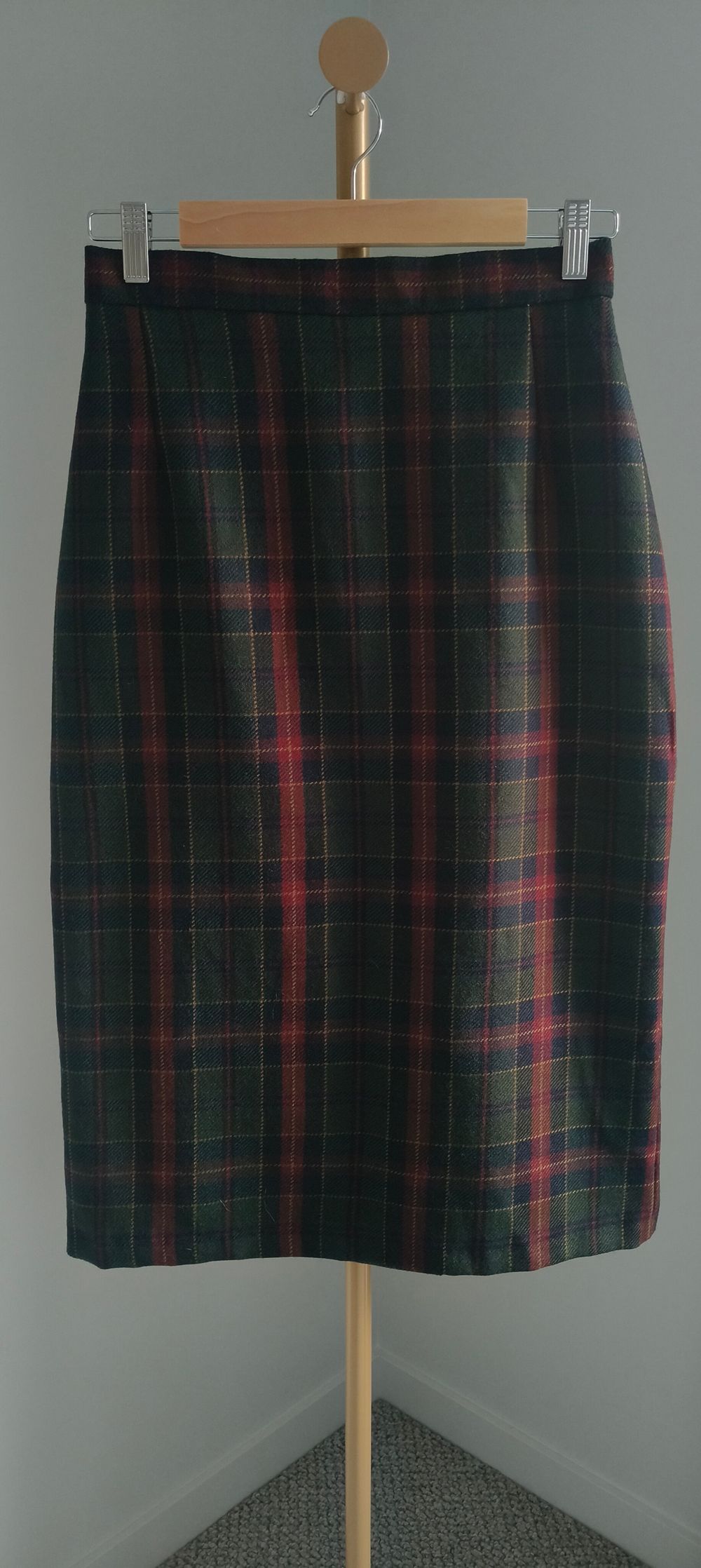 100% Wool Tartan Midi Skirt