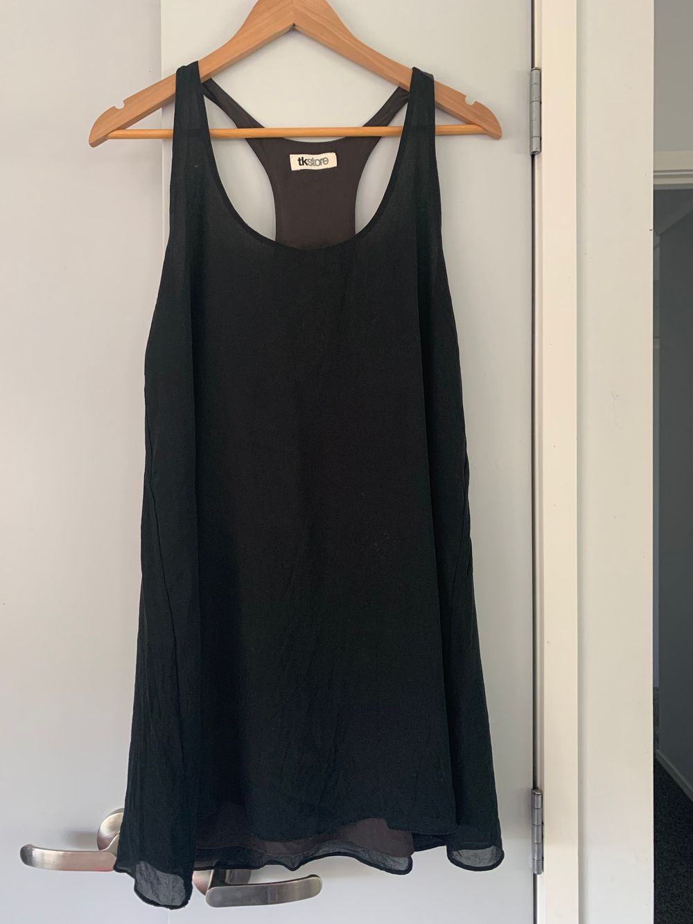 Turet knuefermann silk mini dress black size M designer made in New Zealand