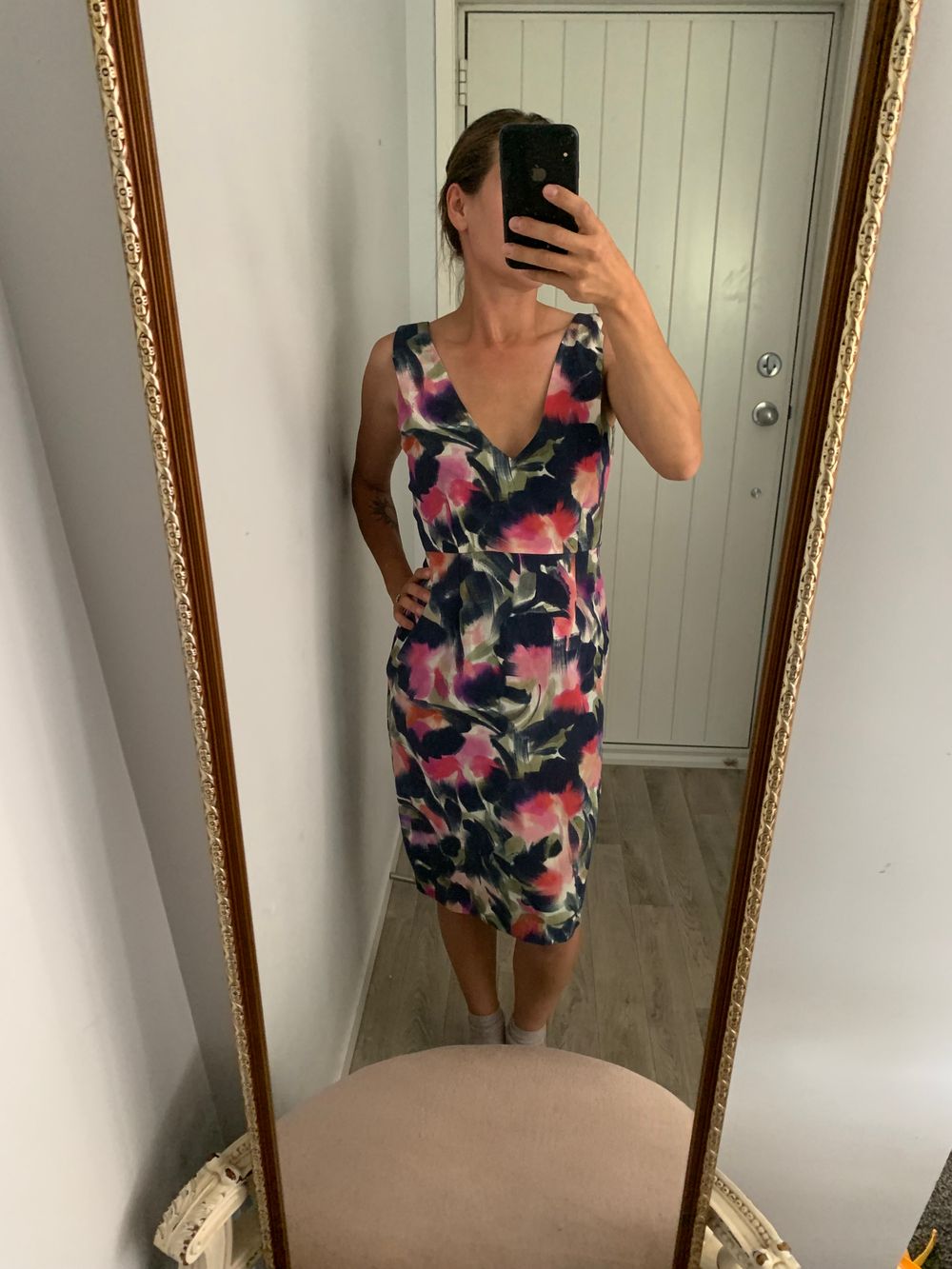 Alannah Hill Silk dress v neck sleeveless navy beige pink size 8