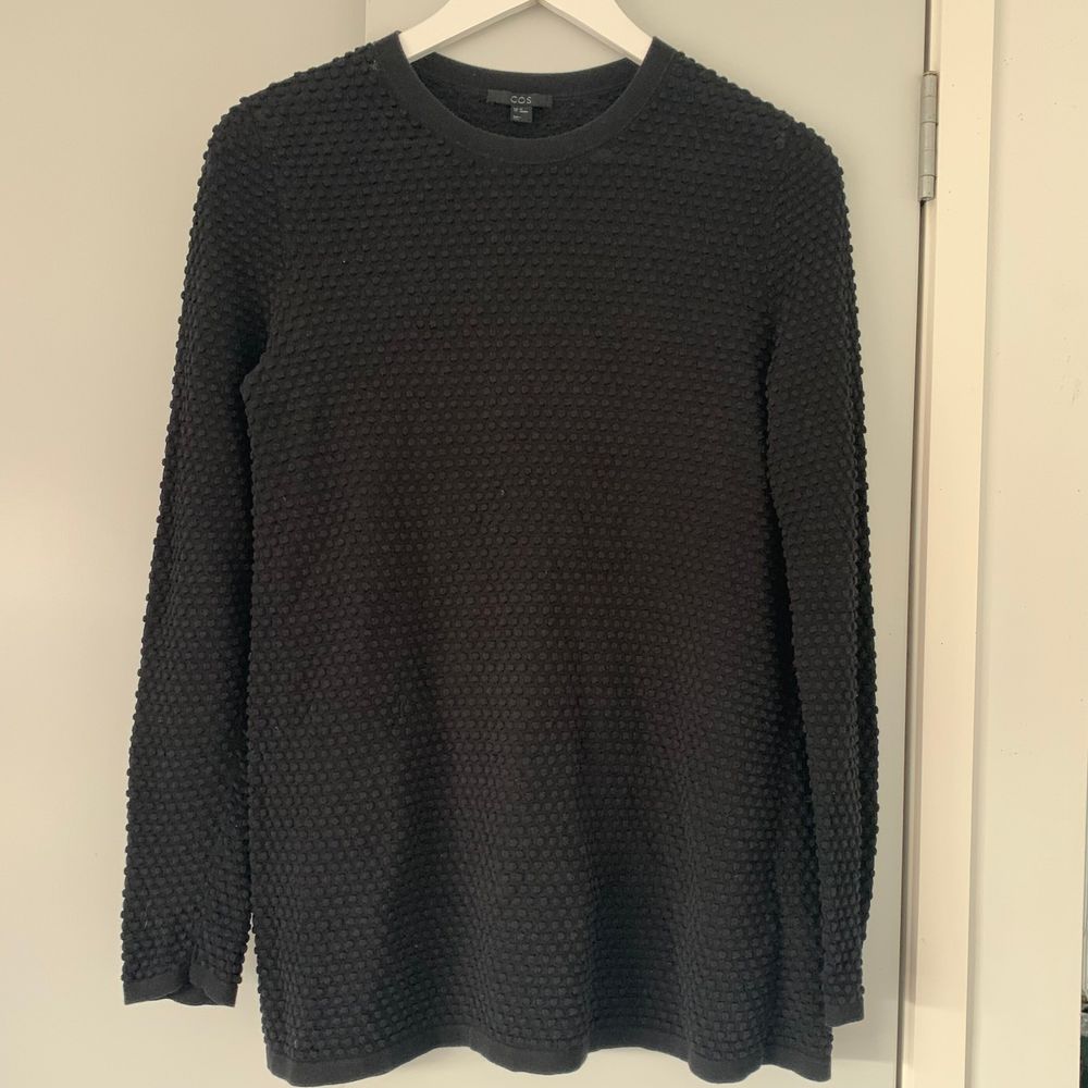 COS long sleeves textured top crew neck cotton
