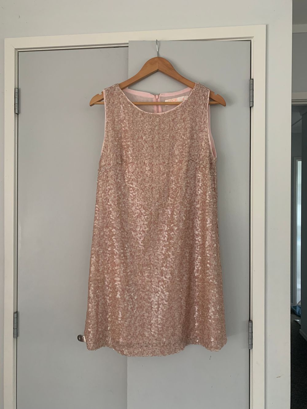 Trelise Cooper Coop Pink Sequin mini Dress Size M cocktail dress