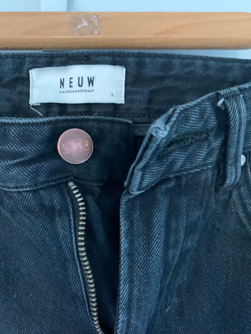 Neuw straight Edie Jeans black high waisted distressed size 26 image 4