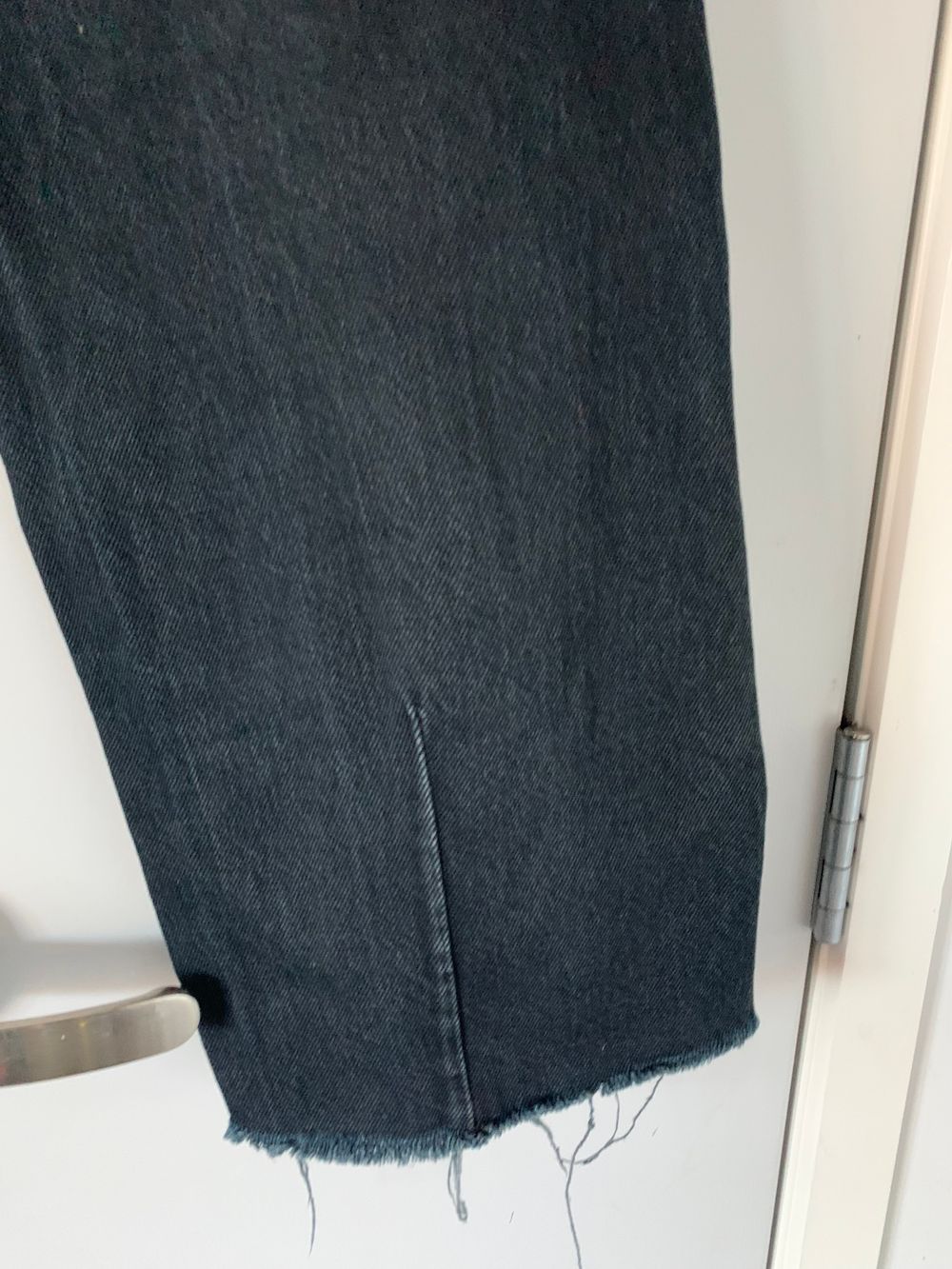Neuw straight Edie Jeans black high waisted distressed size 26 image 8