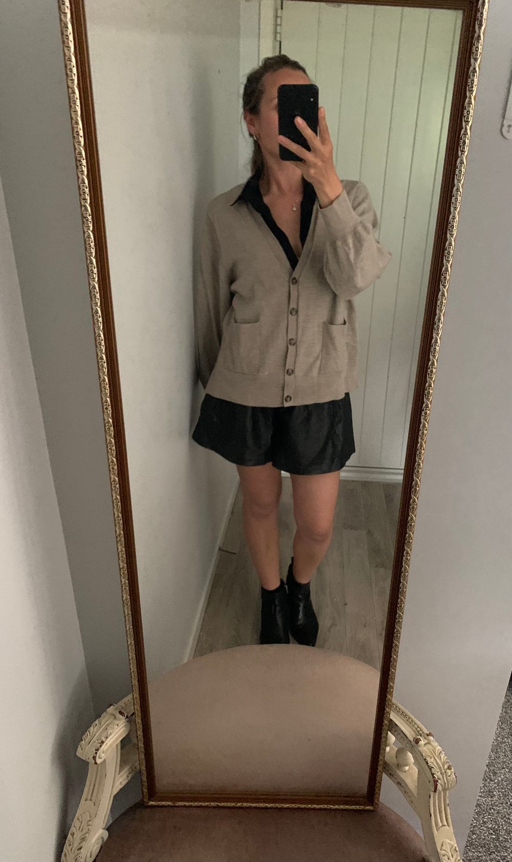 MAX wool oversized Cardigan beige Size M classic winter capsule neutral minimalist layering merino