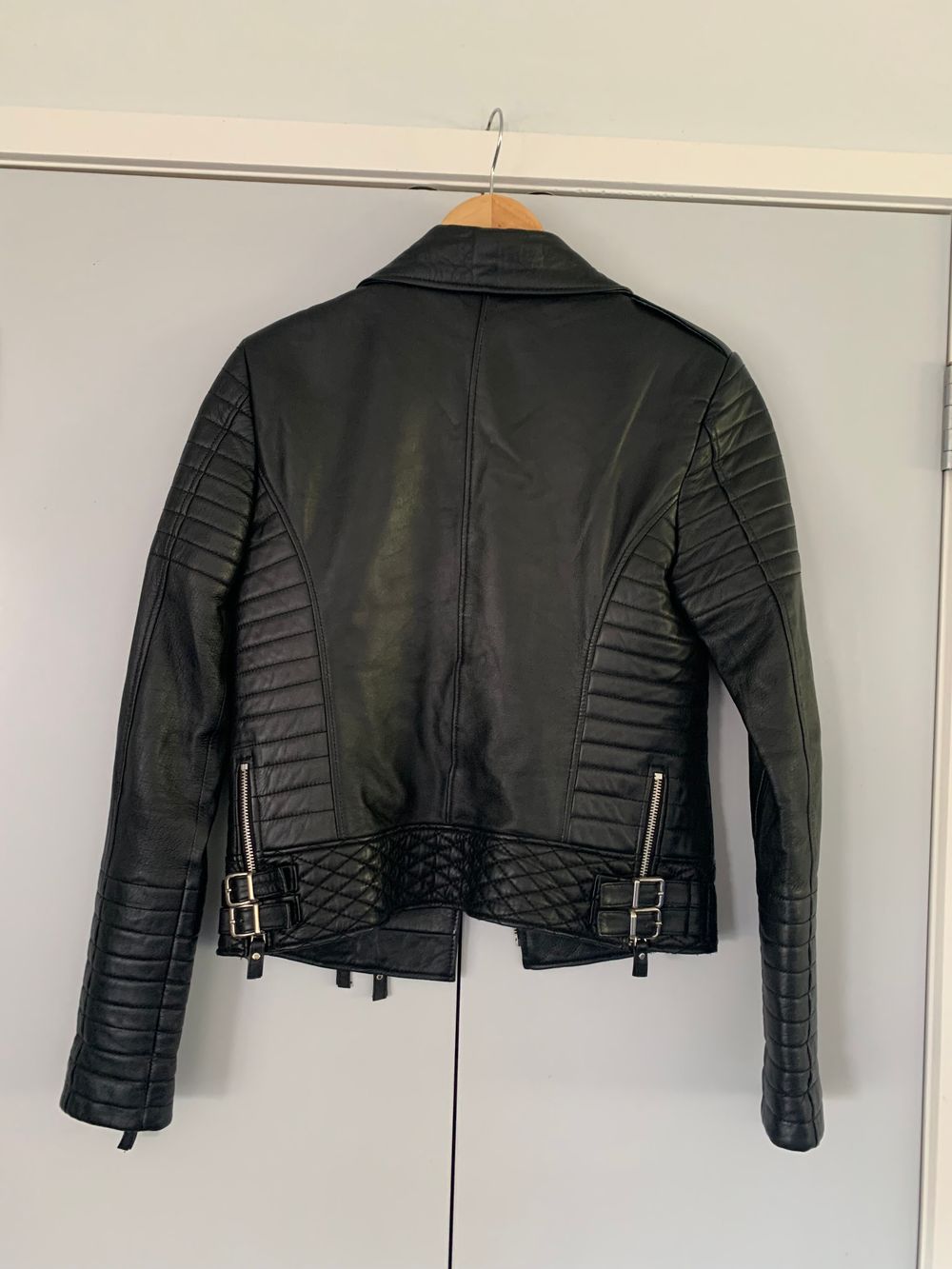 Leather biker jacket zip quilted lamb skin image 3