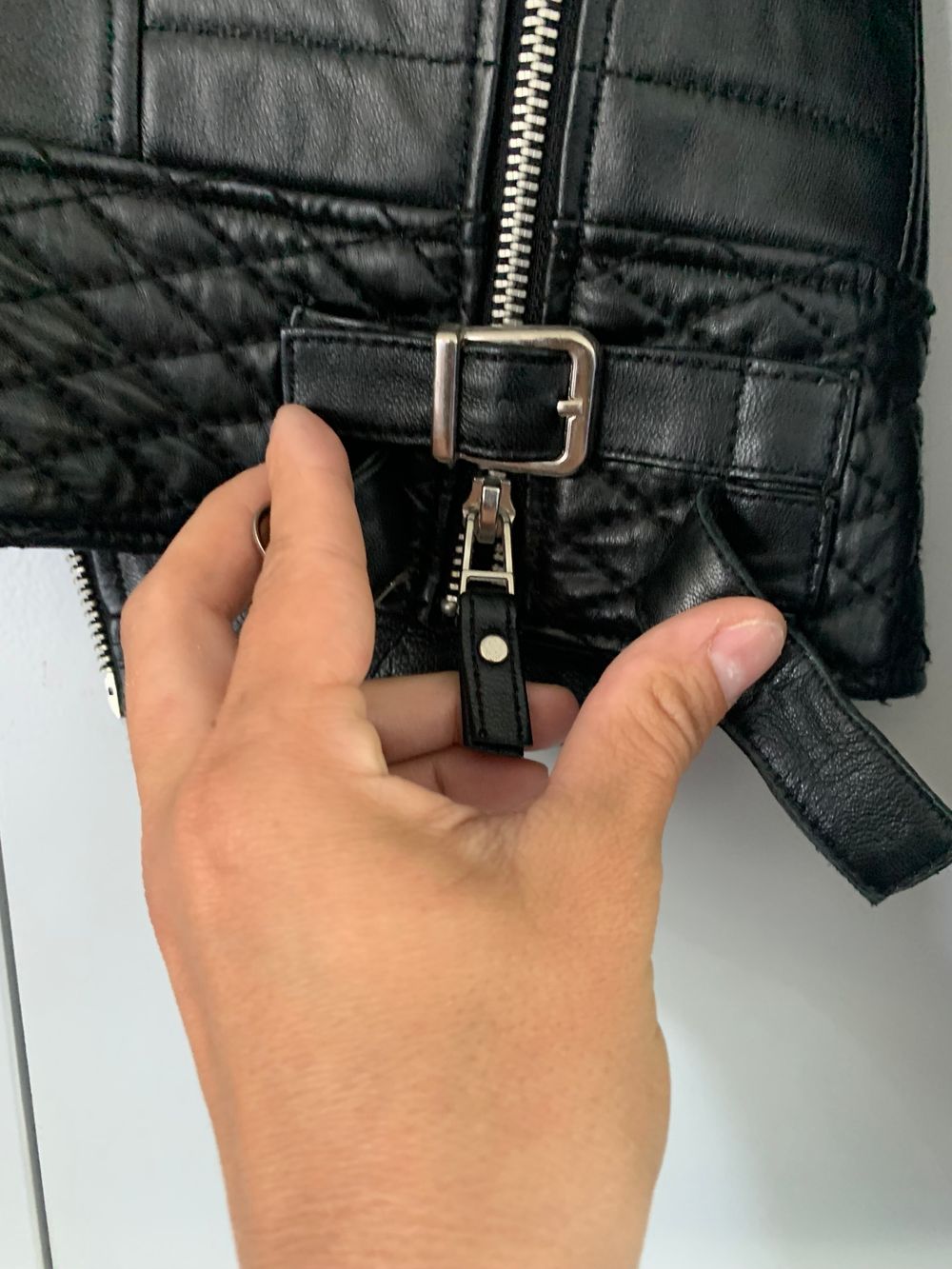 Leather biker jacket zip quilted lamb skin image 9
