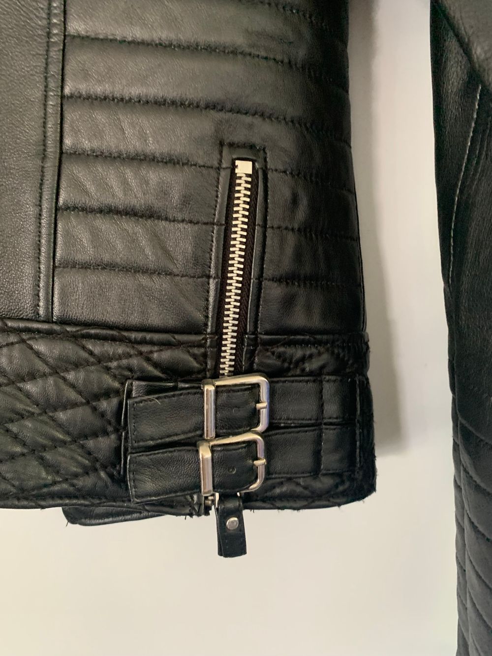 Leather biker jacket zip quilted lamb skin image 10