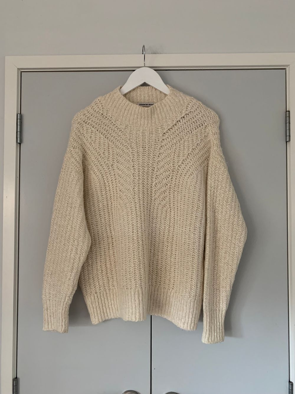 Country Road Cream Jumper cotton alpaca blend S relaxed fit high neck mock beige chunky casual chic winter