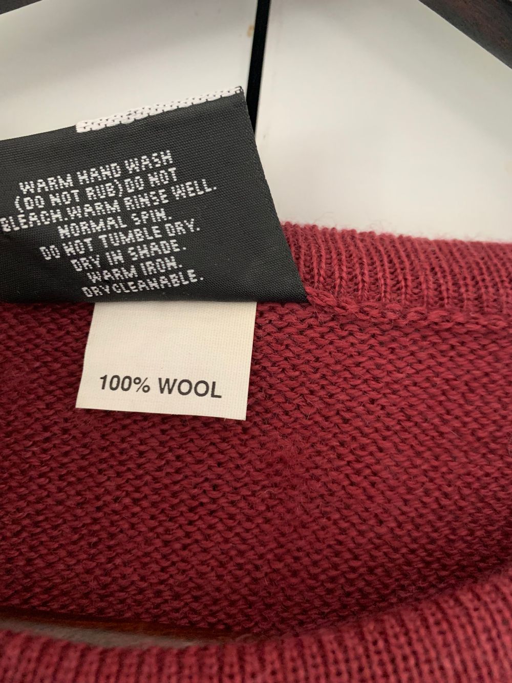 Vintage wool jumper pink raspberry crew neck relaxed fit Nz made autumn winter image 5