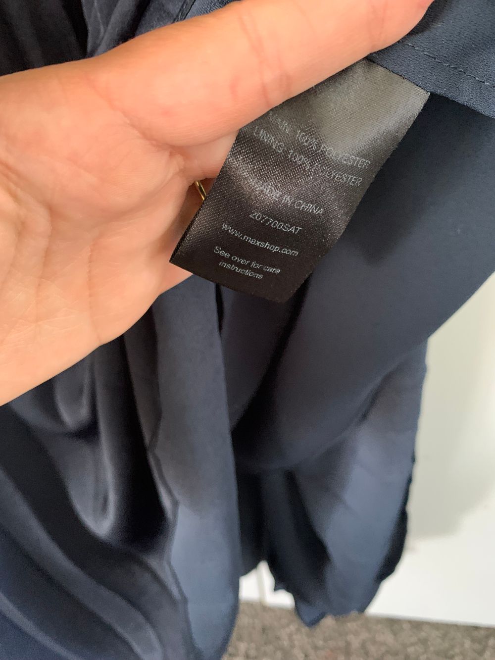 Max satin Pleated midi Skirt navy blue preppy chic classic image 7