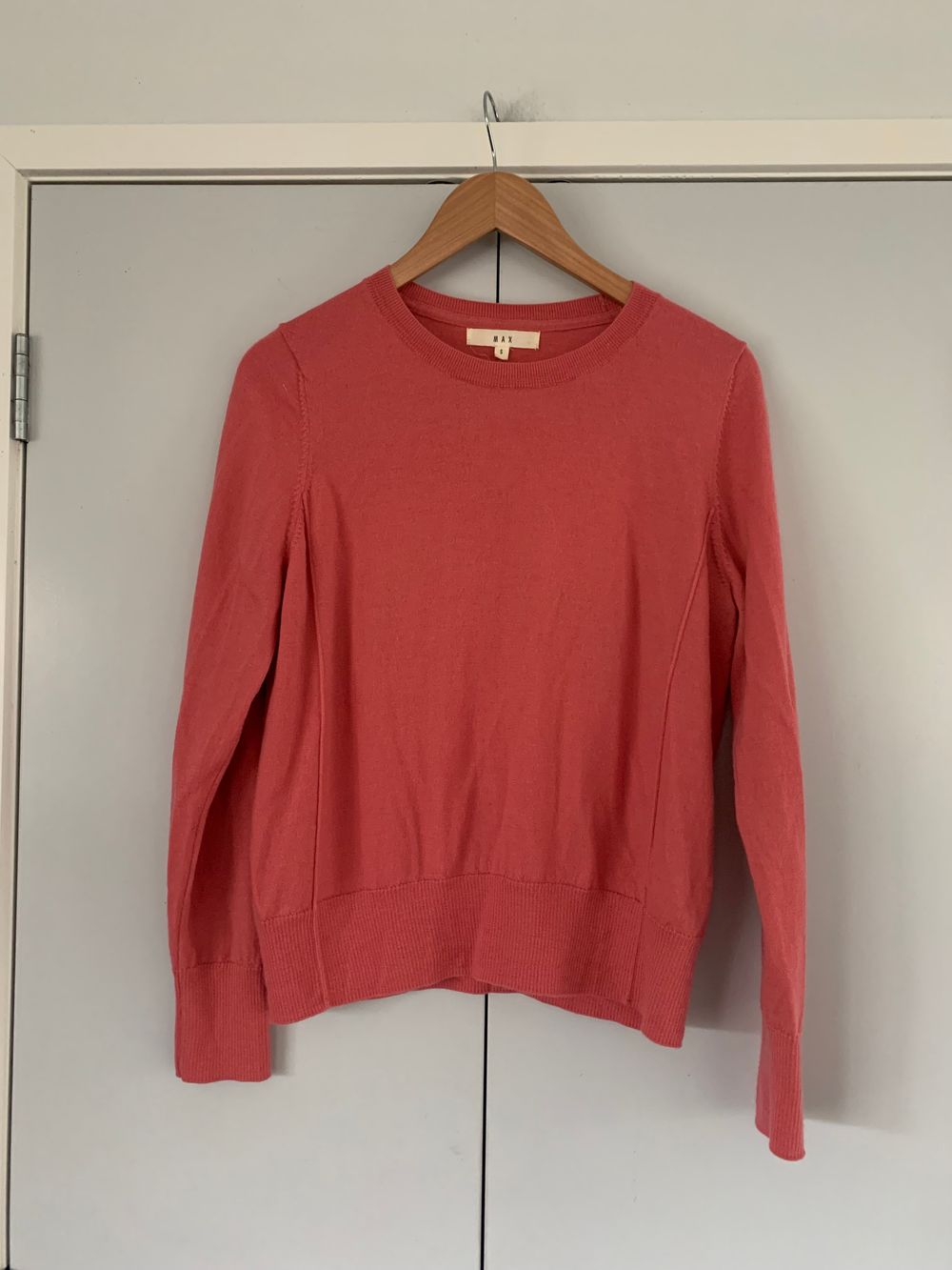 MAX Pink Merino Wool Jumper classic crew neck winter layer coquette