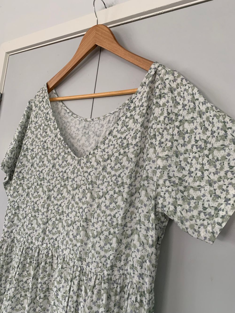 Wallace Cotton boho cottage floral maxi dress sage green white L image 4