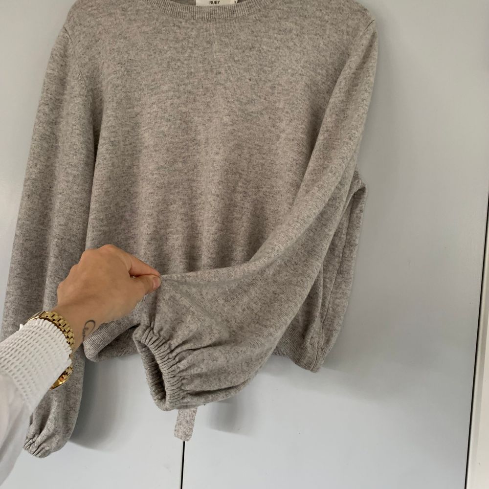 RUBY Wool Cashmere cropped Jumper balloon sleeves crew neck grey 12/L relaxed fit  capsule image 7
