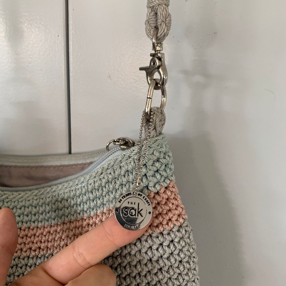 The Sak Crochet Crossbody Bag handmade grey pink image 4