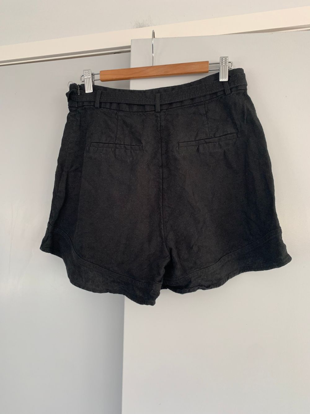 Witchery Black Linen Shorts image 5