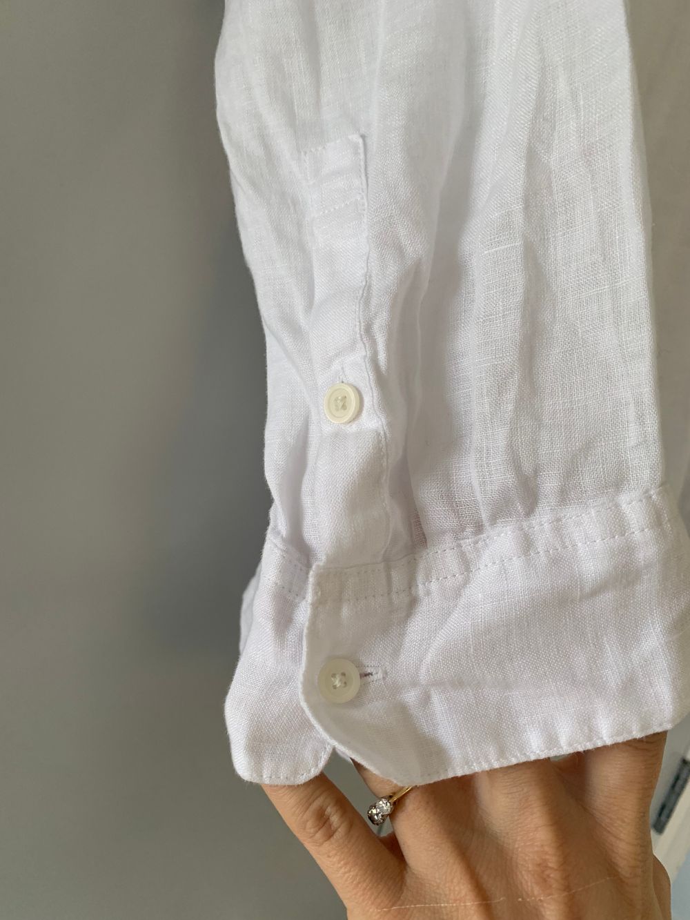 Uniqlo White Linen Shirt relaxed fit blouse S casual chic image 8