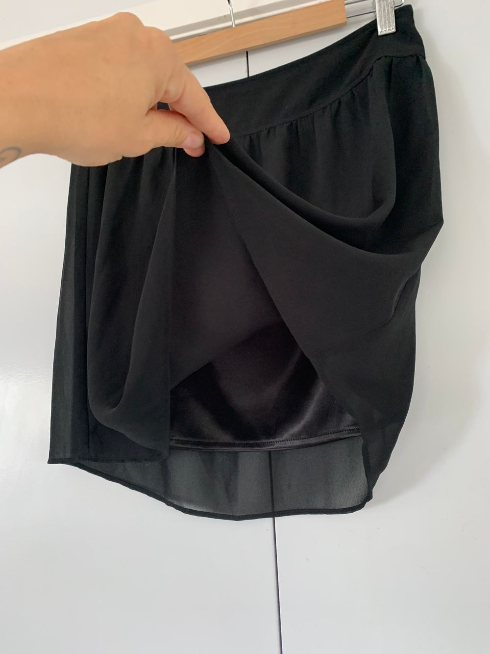 Storm Black mini Skirt 8/S preppy chic image 4
