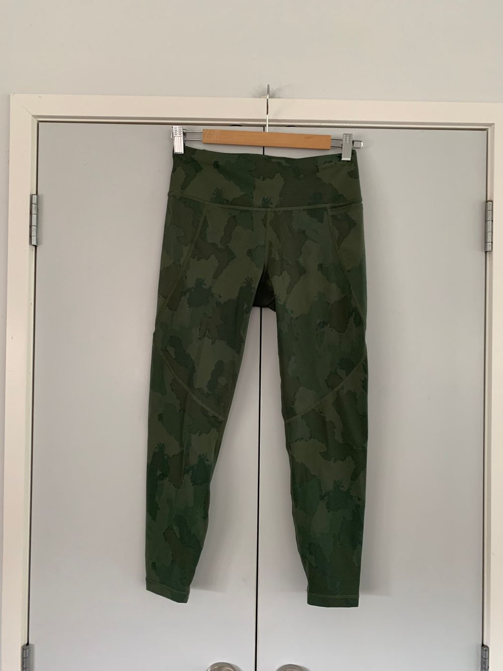 Sweaty Betty Power Green Leggings S 8/10 activewear sportswear gym pants