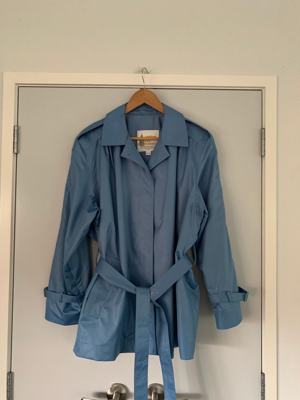 London Fog cropped Trench Coat blue 12-14 raincoat waterproof
