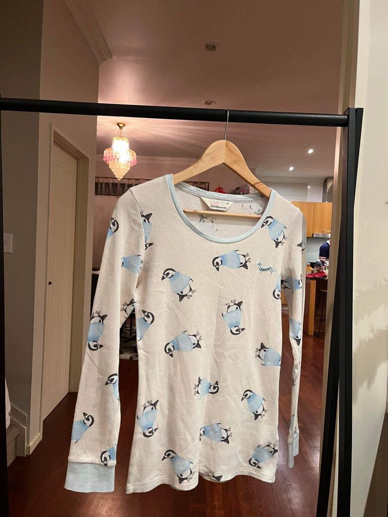 Peter Alexander Size XS Penguin Long Sleeve Warm Waffle