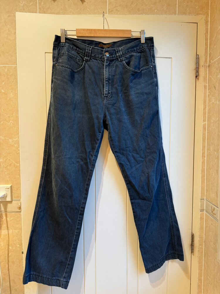 Barkers Jeans Size 88cm (roughly 32 Waist)