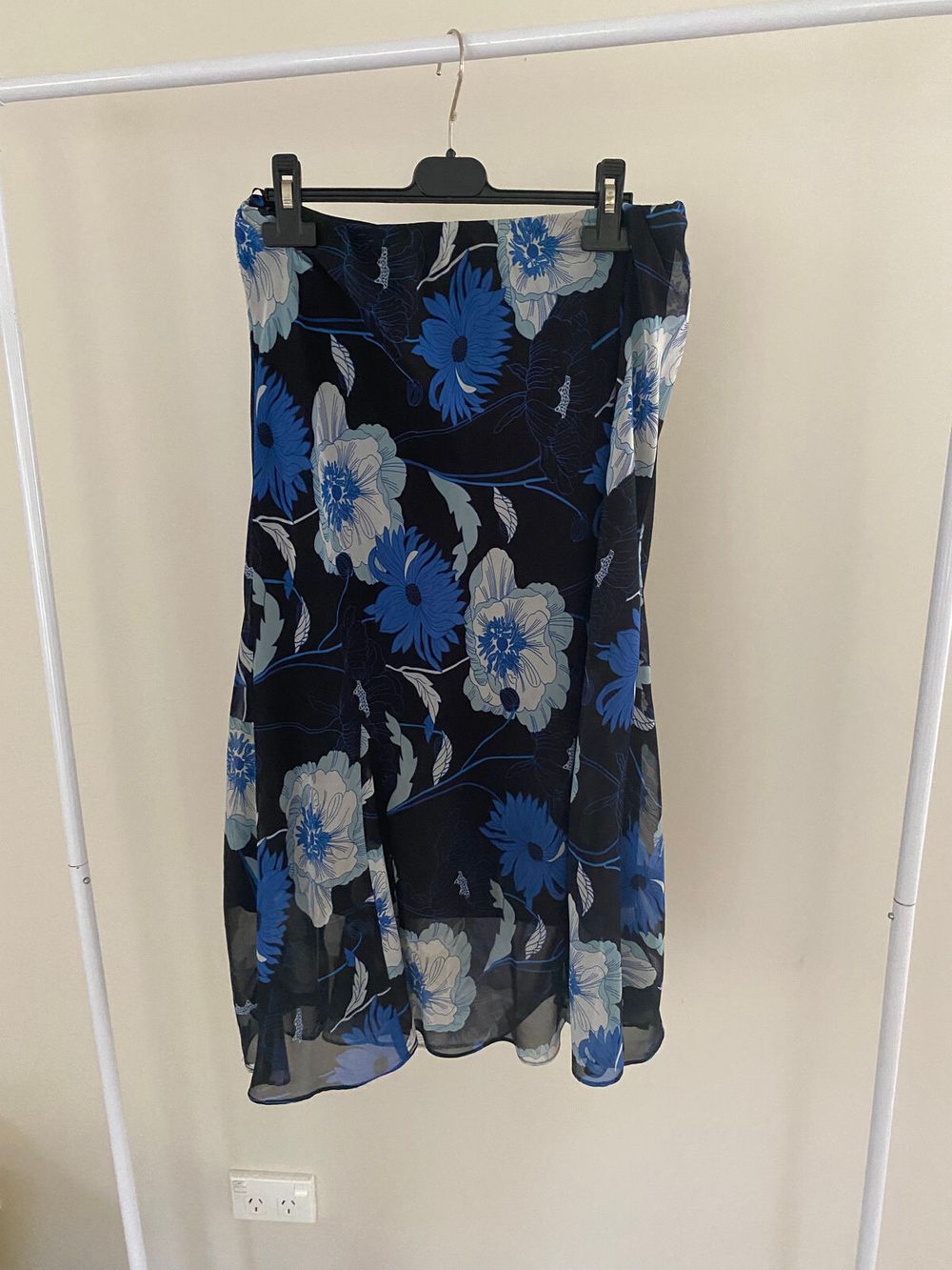Ella J Floral Midi Skirt size 12