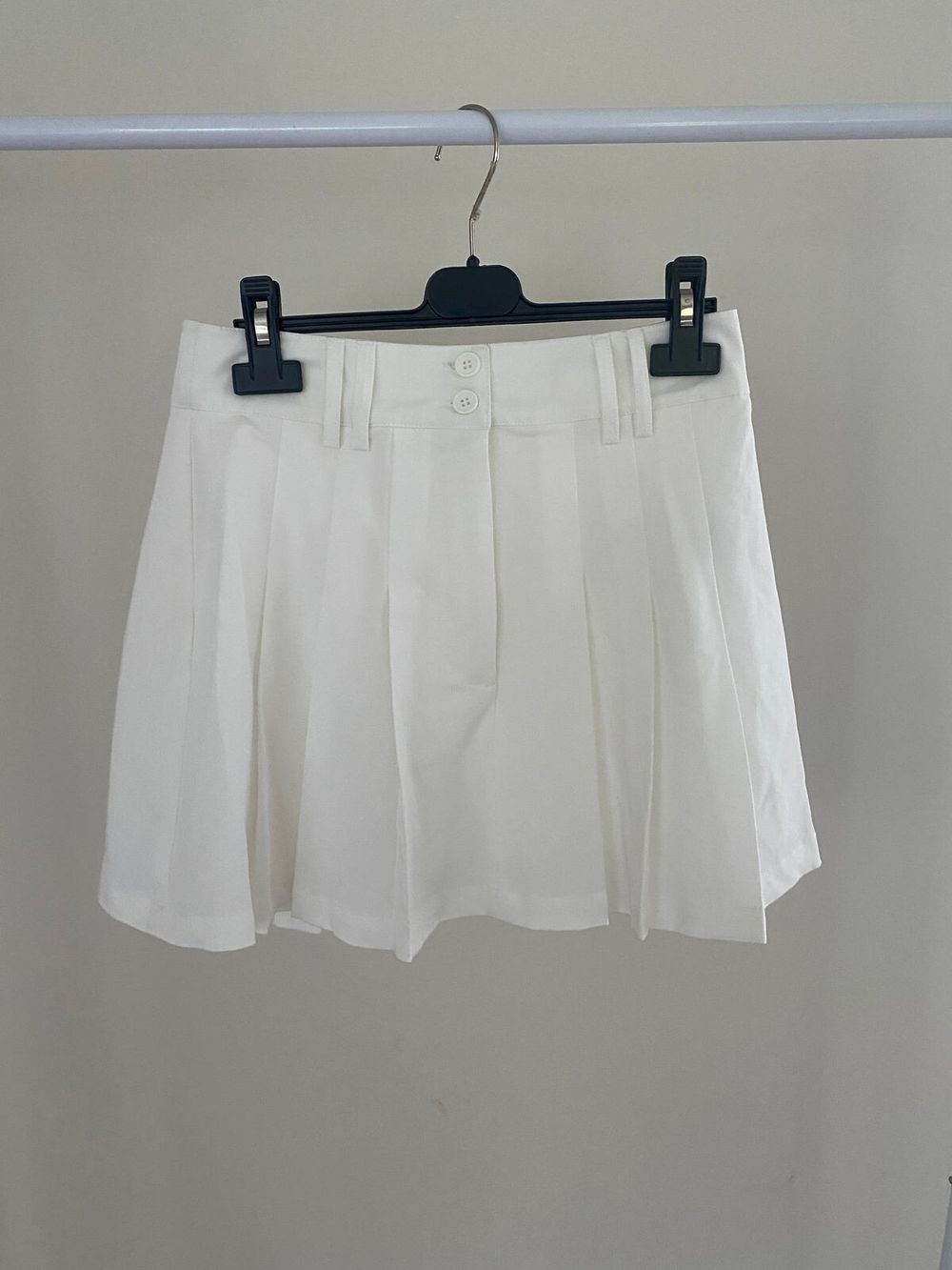 Glasson's White Pleated Mini Skirt size 8