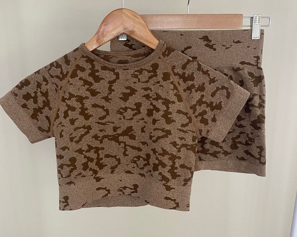 Brown Activewear Set - L