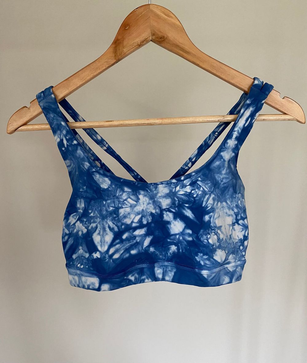 Lululemon Blue/White Tie-Dye Sports Bra - lulu6 (NZ10)