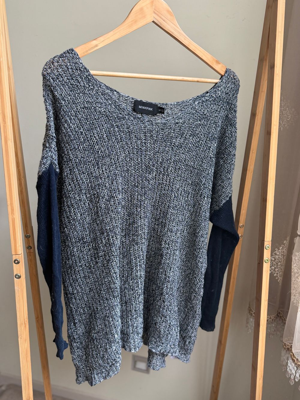 mink pink jumper / cardigan size S/M oversized