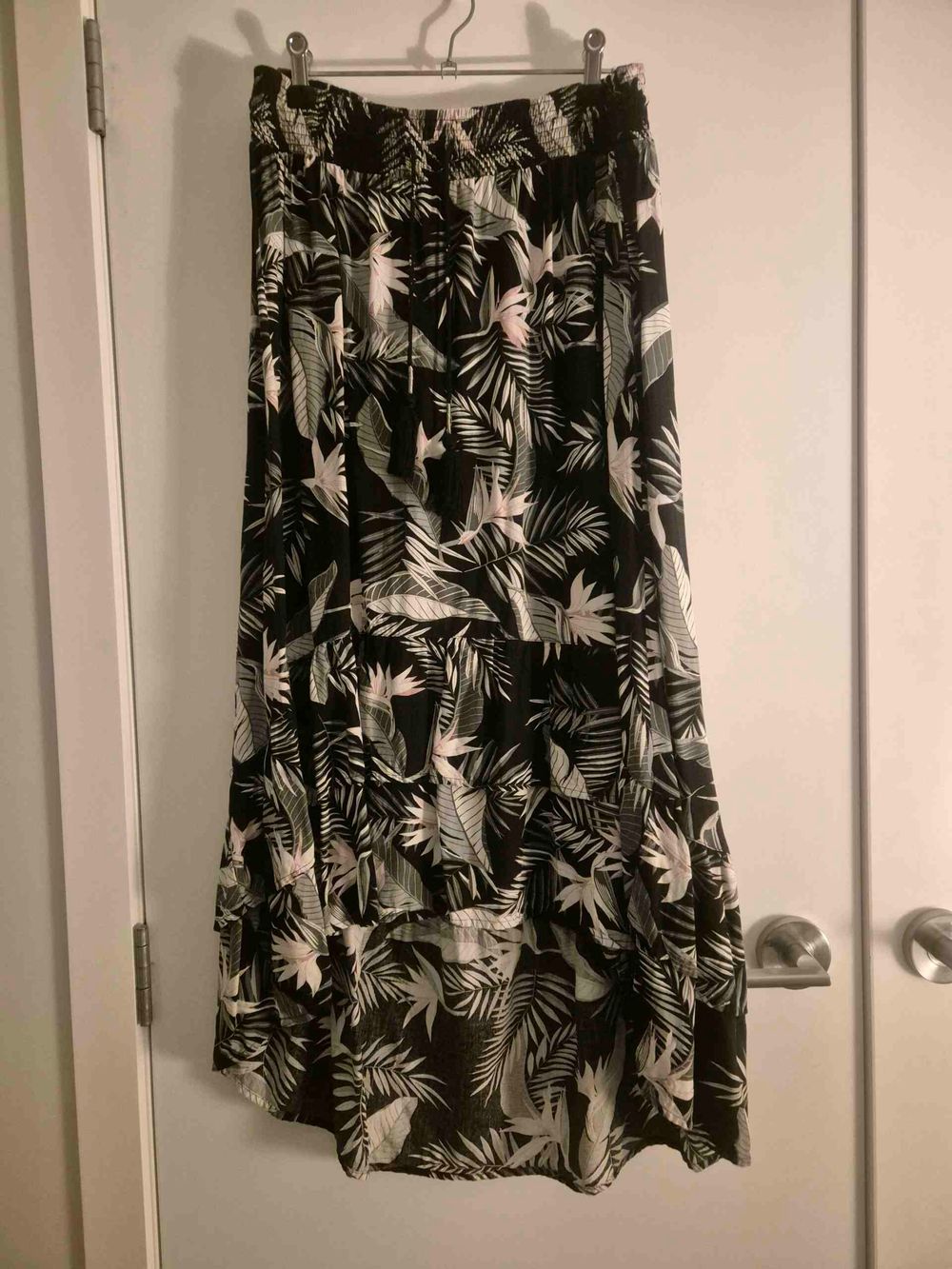Volcom Stone, Floral, maxi skirt.