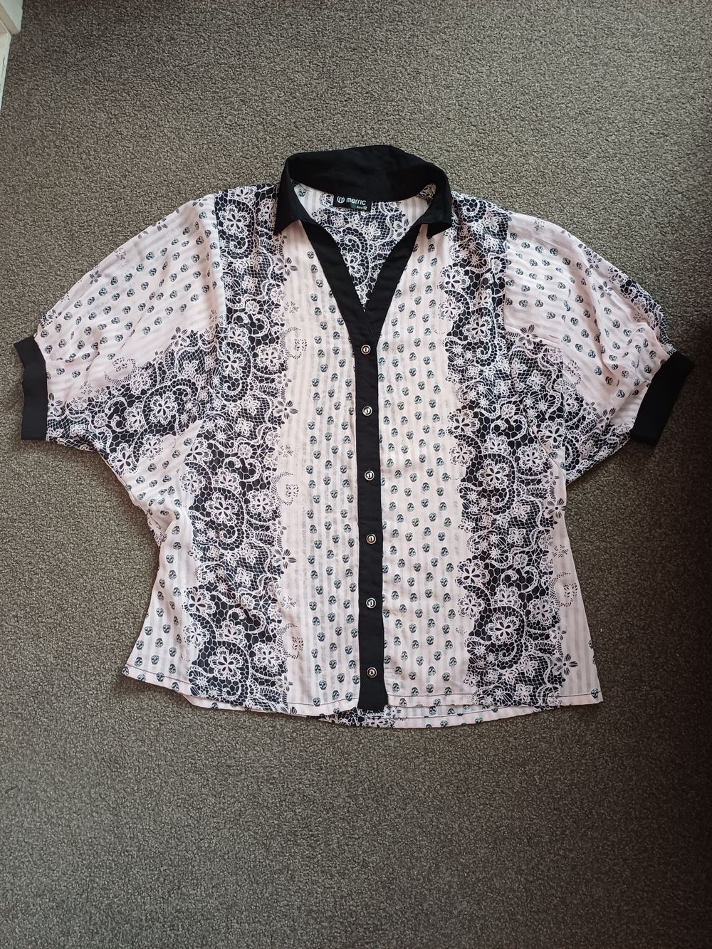 Batwing sleeve blouse