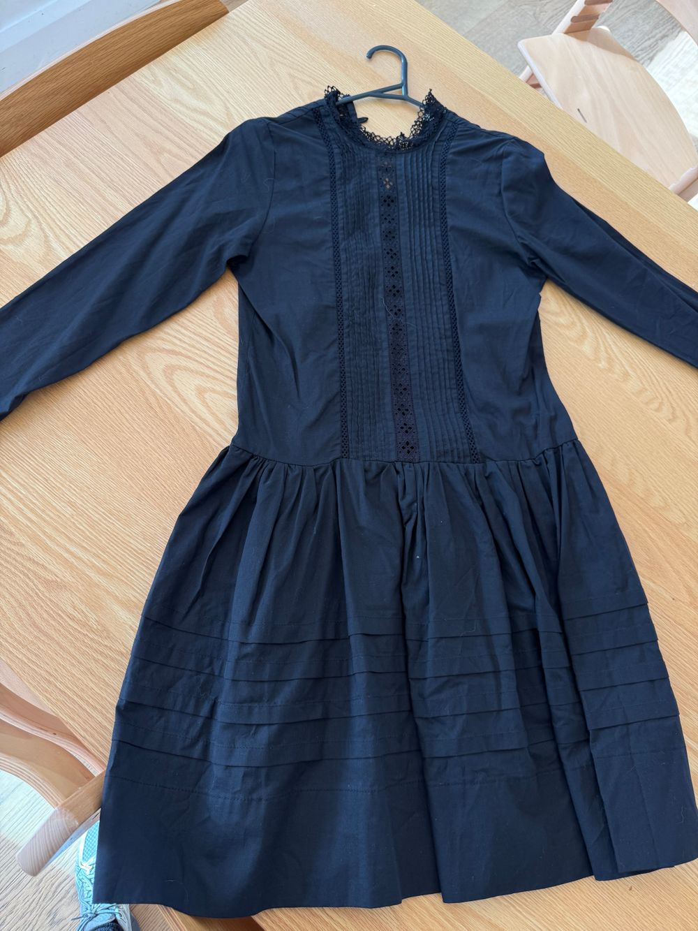 Matin long sleeve cotton dress