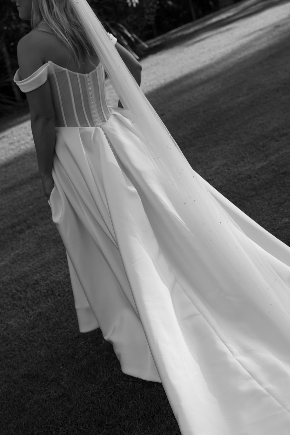 White Off-the-shoulder Wedding Dress