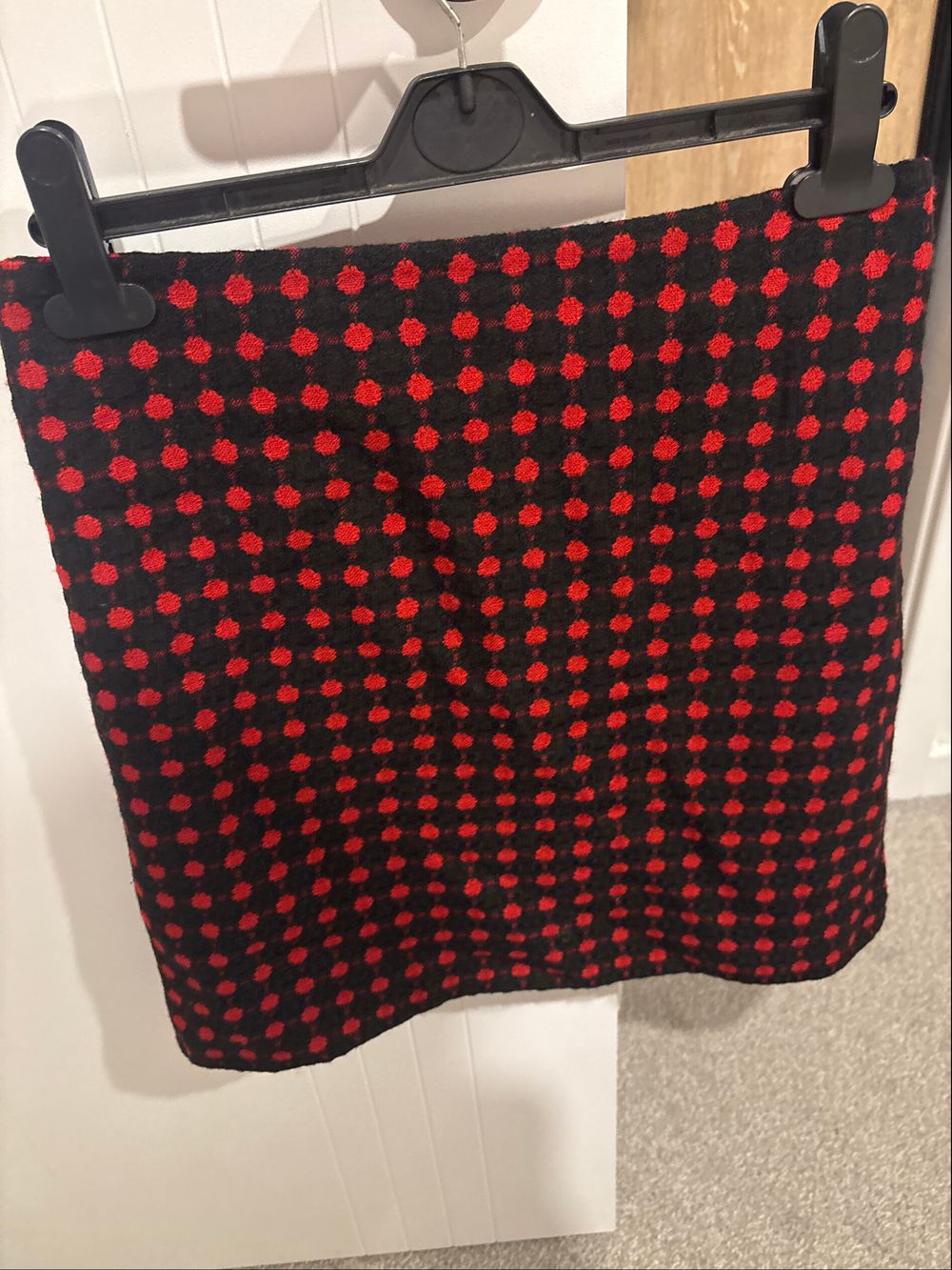 dot skirt