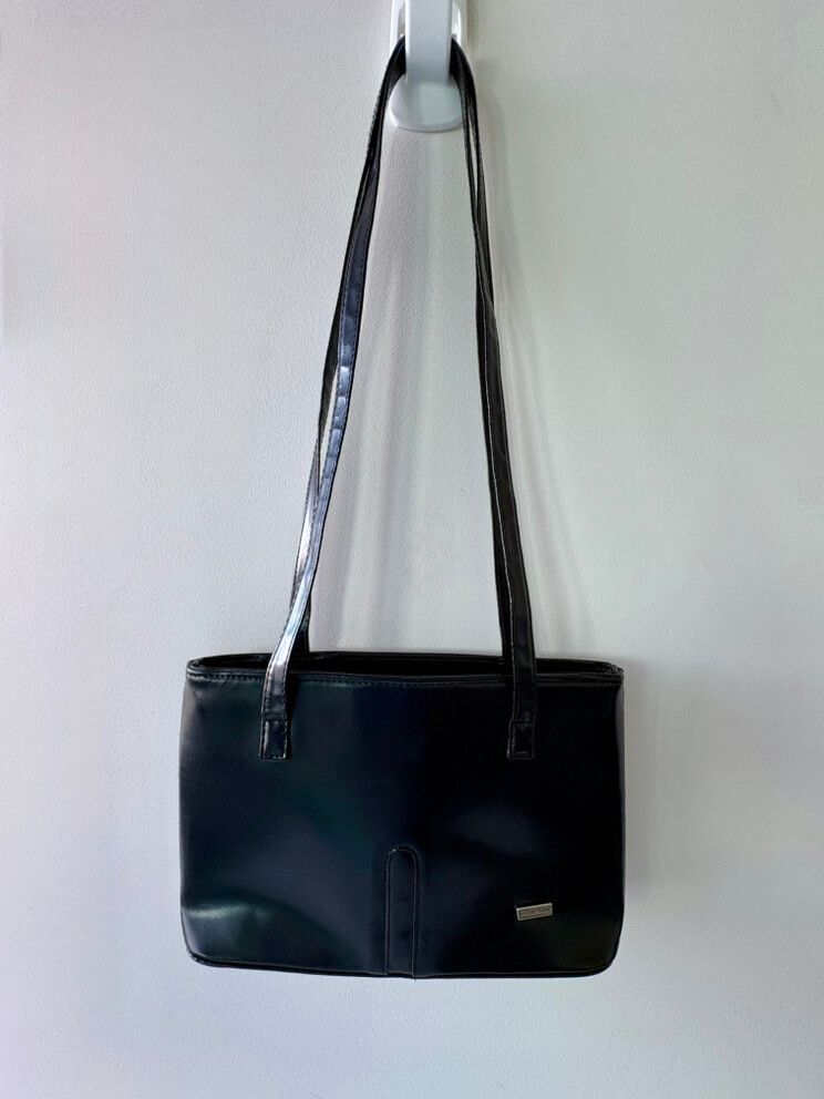 Daniel Ray Black Shoulder Bag