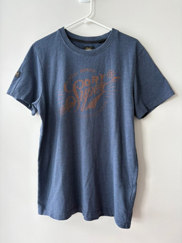 Superdry Navy Blue t-shirt