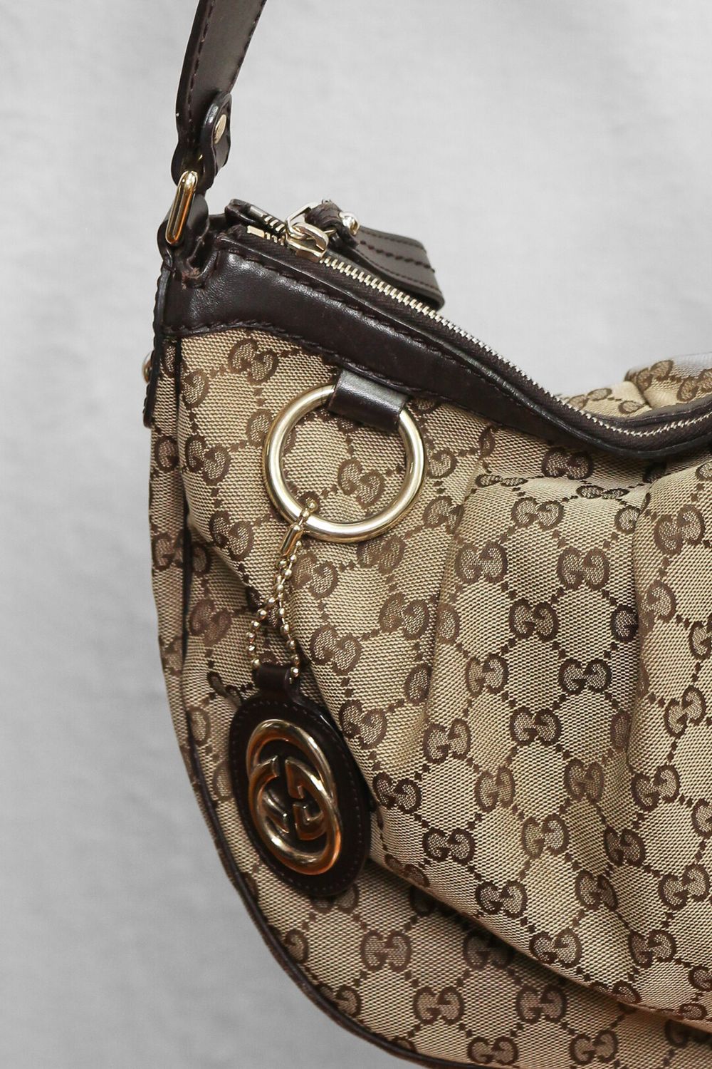 Pre-loved Gucci Sukey GG Canvas Shoulder Bag Brown Beige