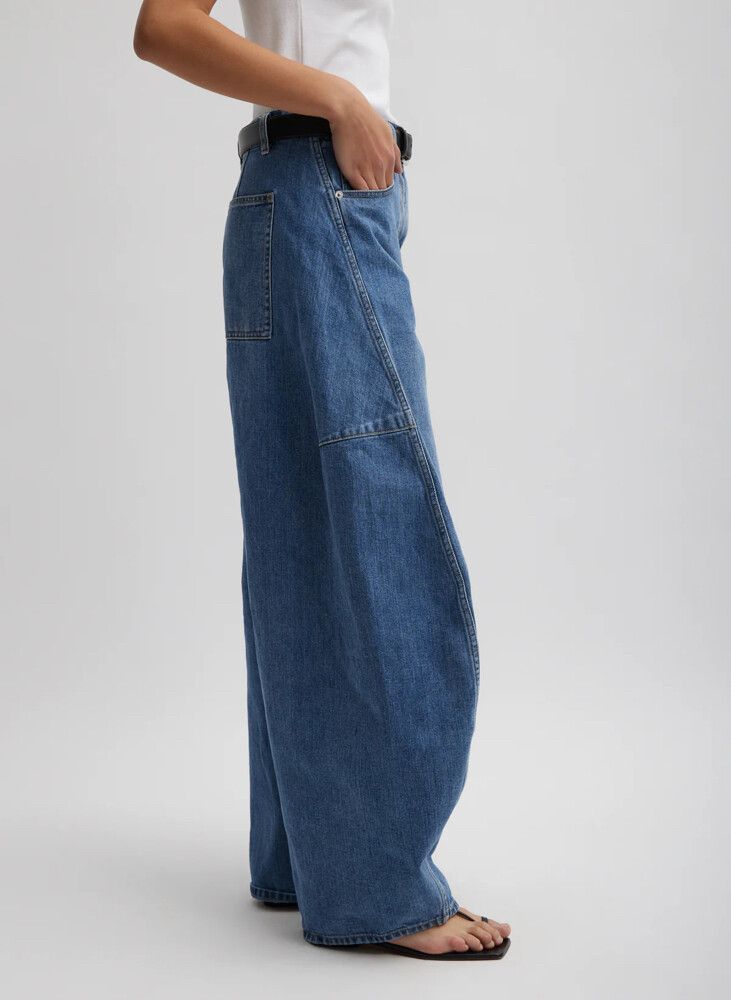 【Tibi/ティビ】クラシック ウォッシュ デニム SID JEAN PETIT Classic Wash Denim Sid Jean – Tibi Official