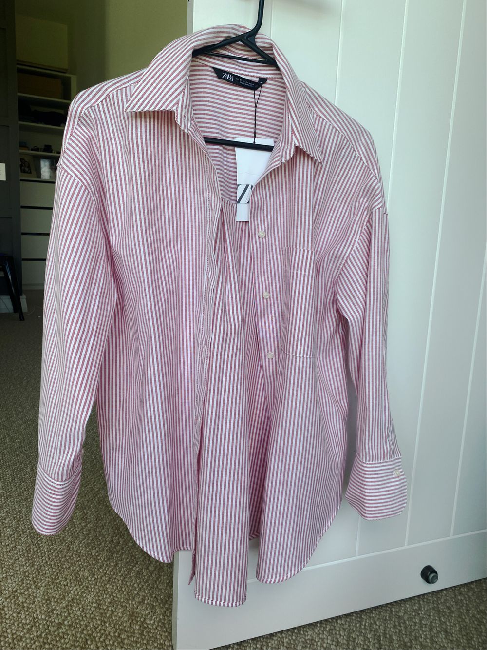 ★ドイツ発*ZARA*新作*STRIPE ジャガードニットシャツ/D-PINK★ JACQUARD KNIT SHIRT - Dusty pink | ZARA United States