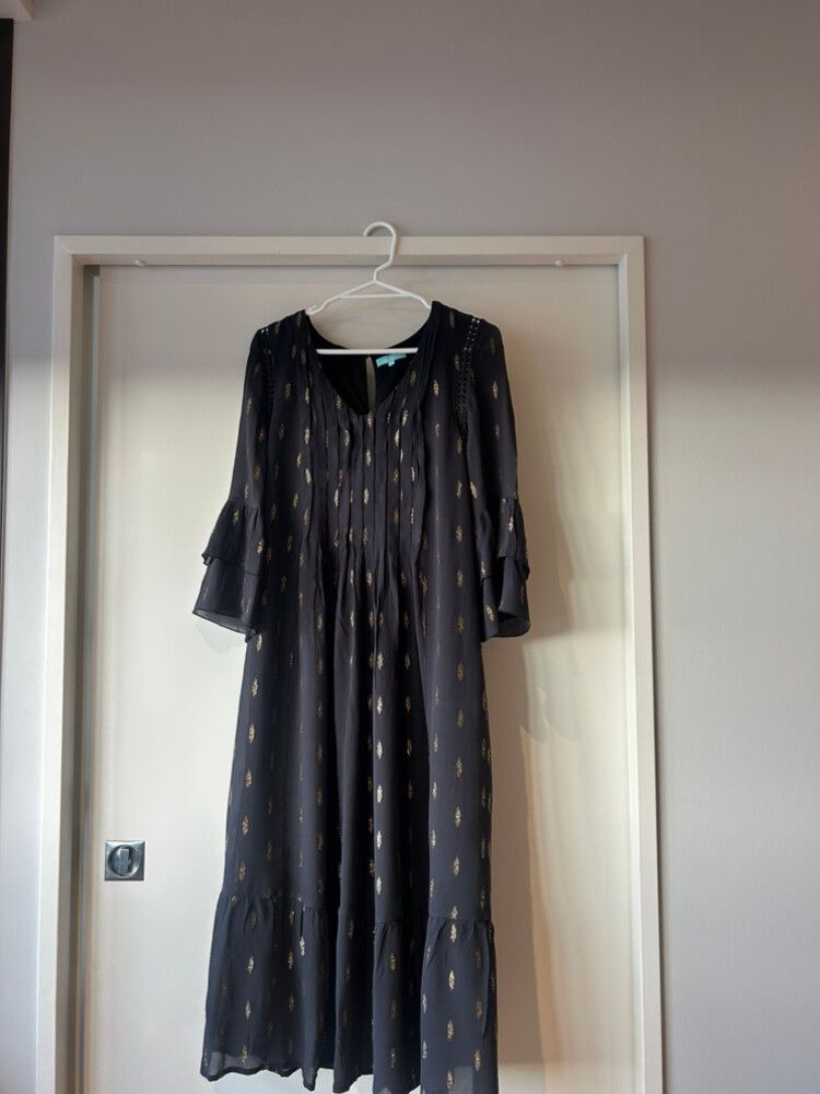 Black Gold Foil Print Midi Dress