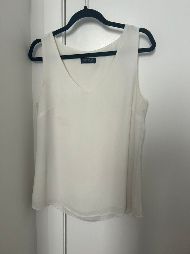 Forcast White Sleeveless V-Neck Top