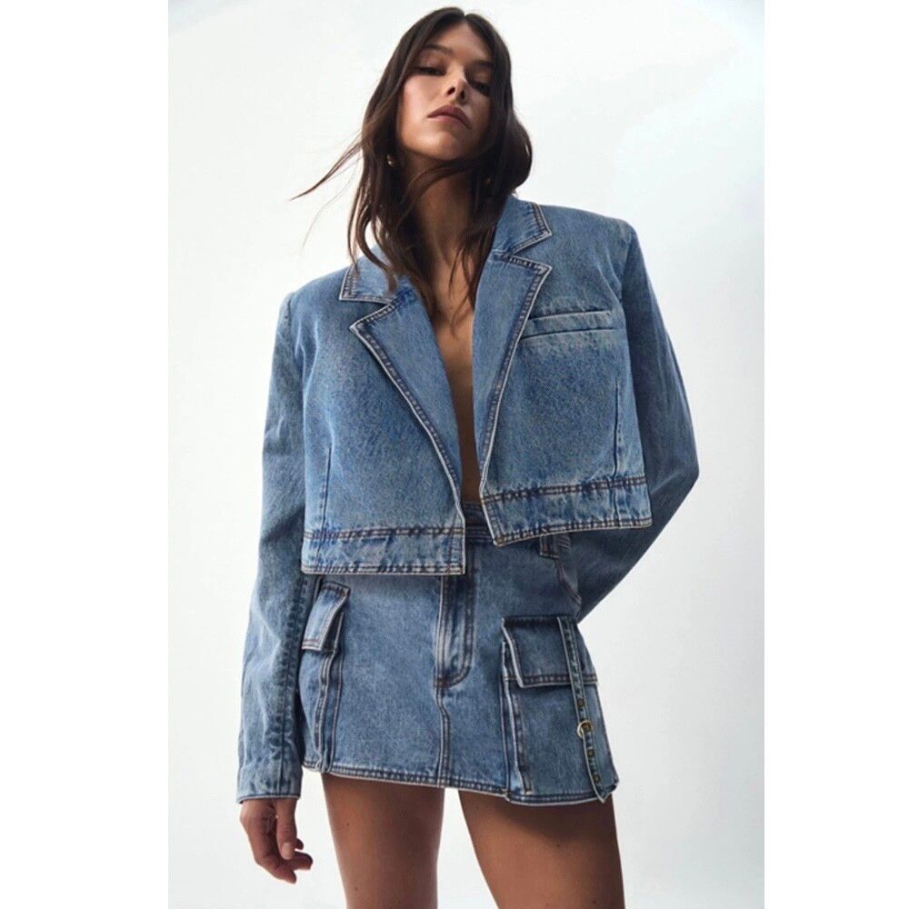 AJE Jacket NEW Size 8 Small S Juno Logo Blue Denim Cropped Blazer Boxy Fit BNWT