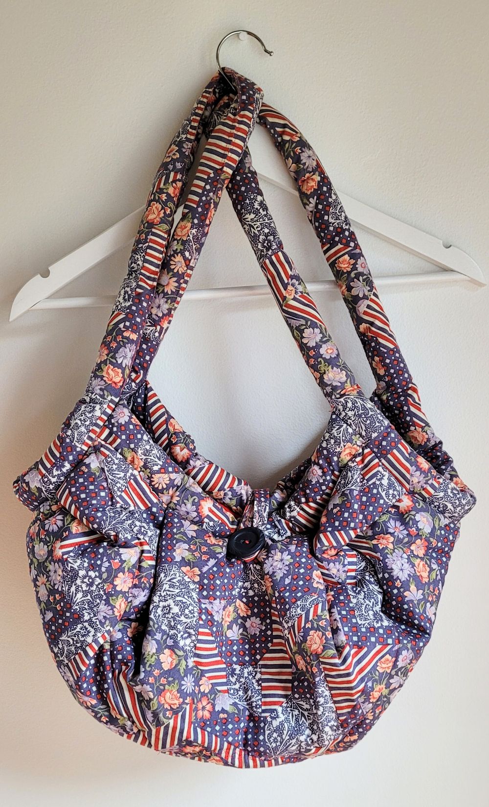 Vintage quilted Floral bag