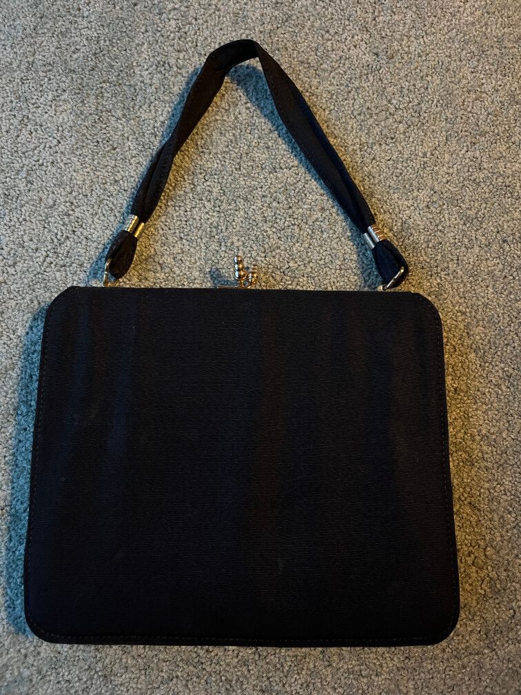 Triumph Bags Black Handbag