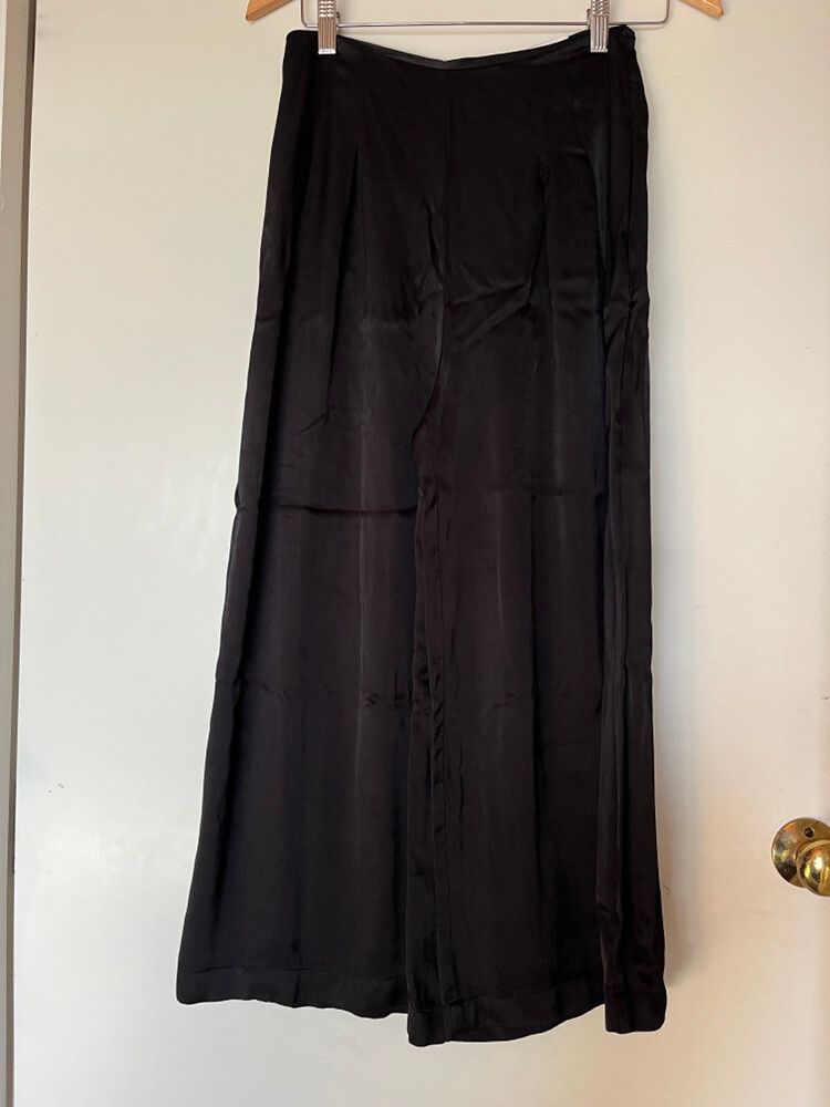 Evolution Premium Black Midi Pants