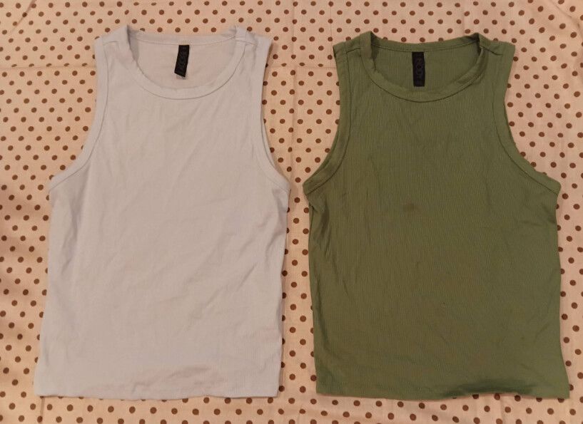 Cotton on workout tanks