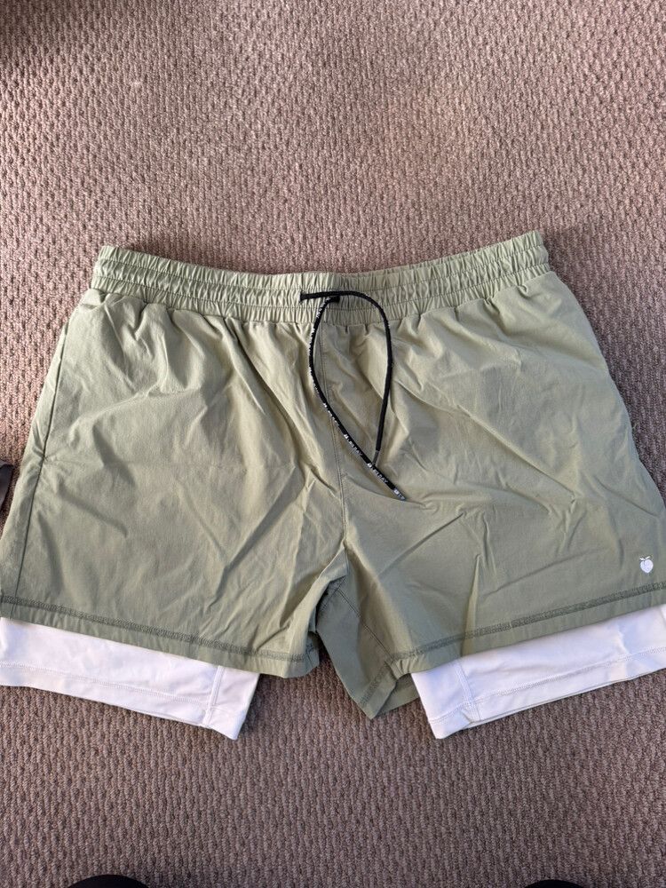 Flexliving training shorts