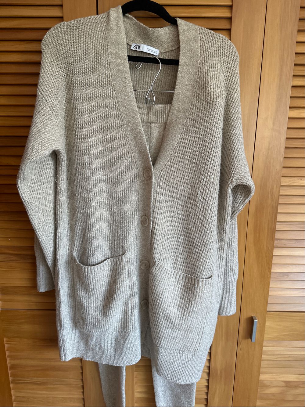 Zara Beige Knit cardigan/legging set