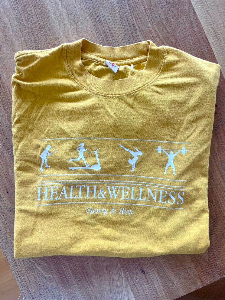 Health & Wellness Sporty & Rich Top